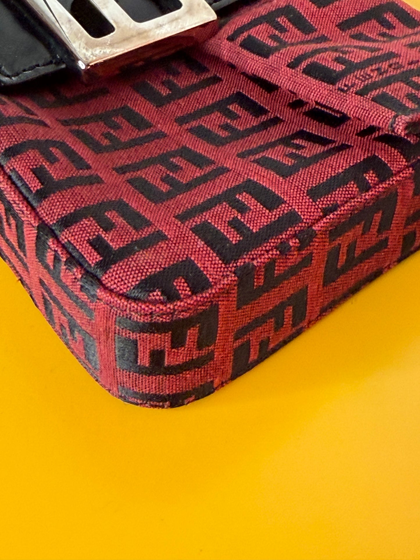 Fendi Mini baguette Rossa