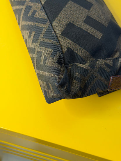 Fendi Baguette XL FF Logomania