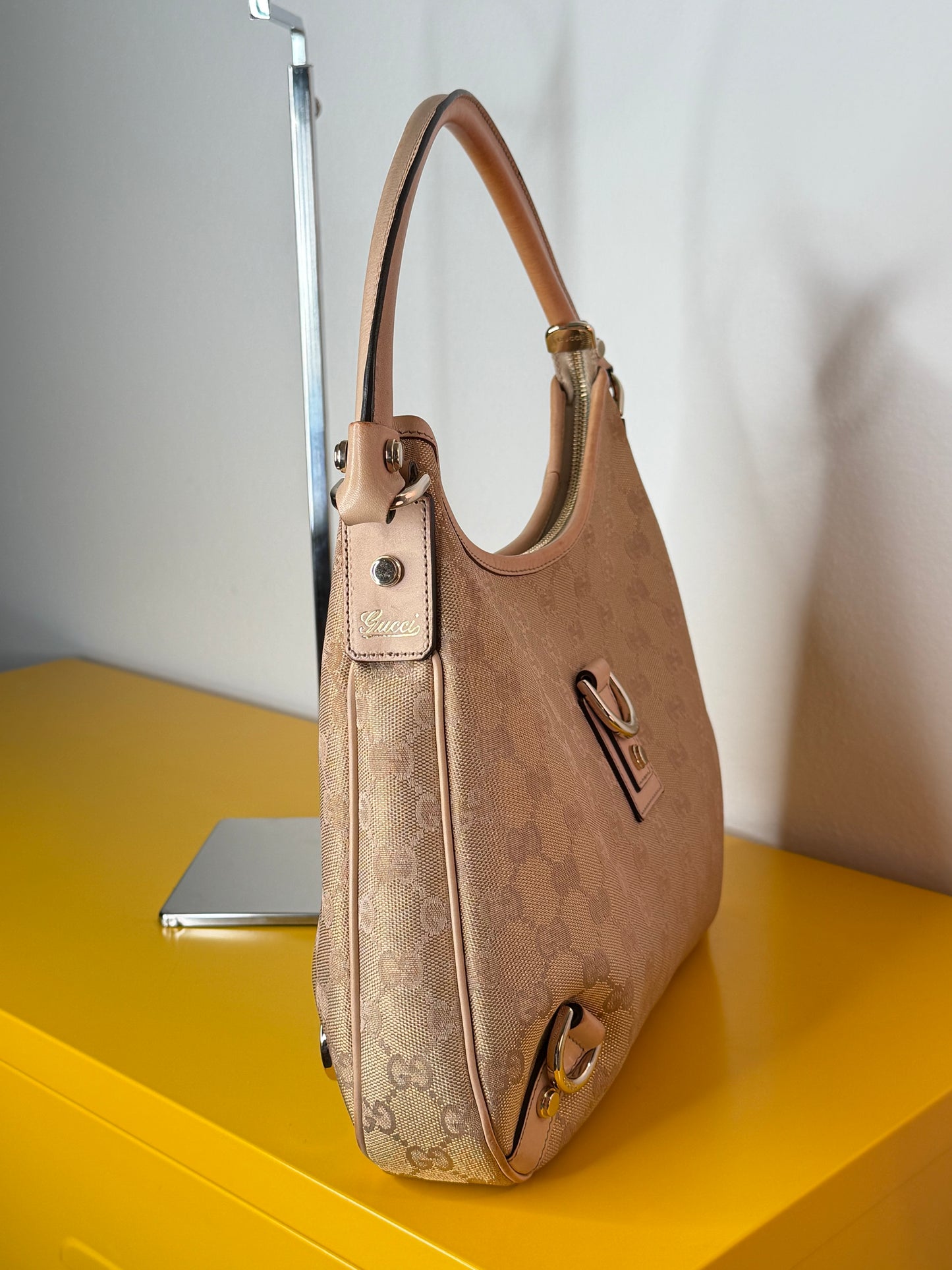 Gucci Abbey Hobo Gold/Pink