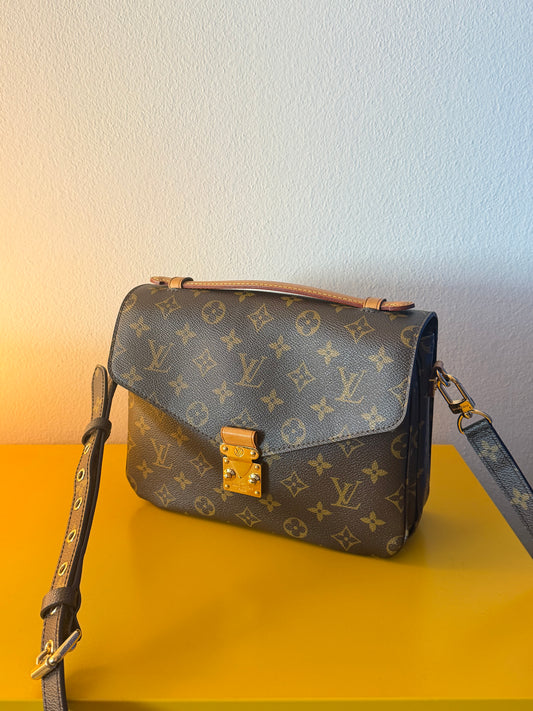 Louis Vuitton Metis