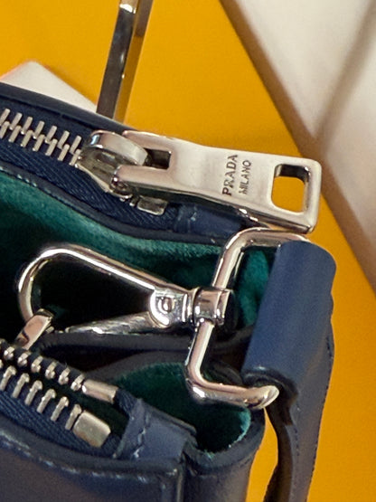 Prada galleria blu