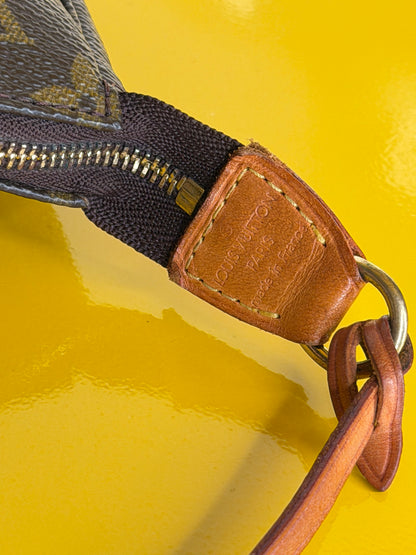 Louis vuitton pochette accessoire