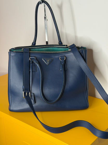 Prada galleria blu