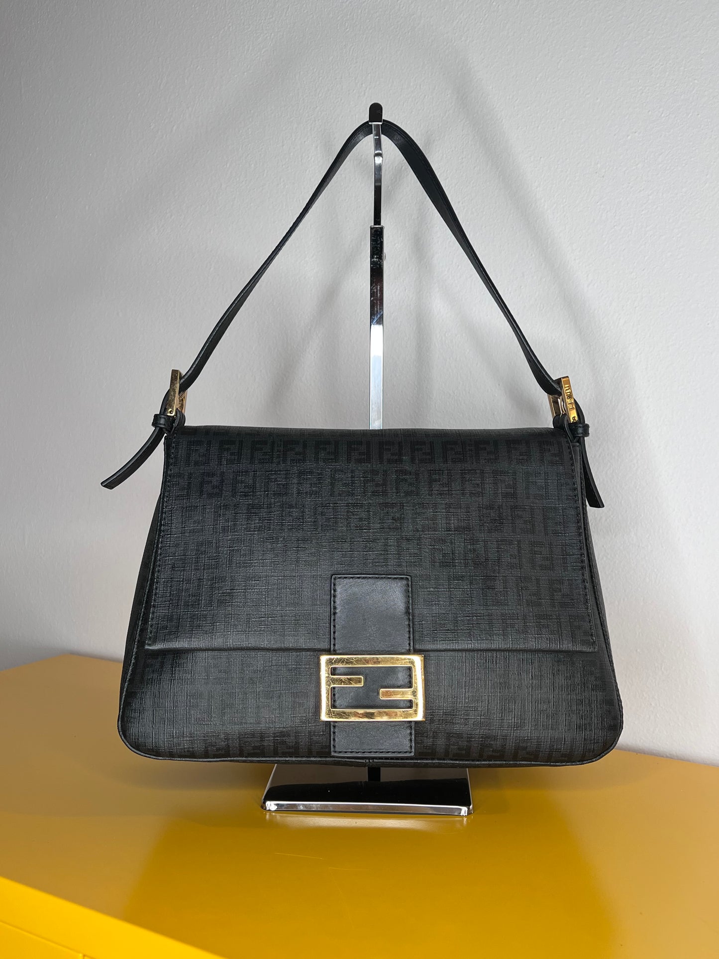 Fendi Mamma tessuto roll