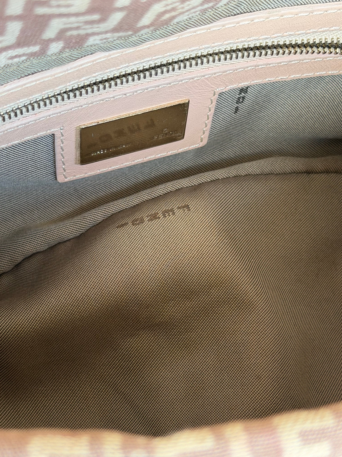 Fendi baguette double flap dust rose