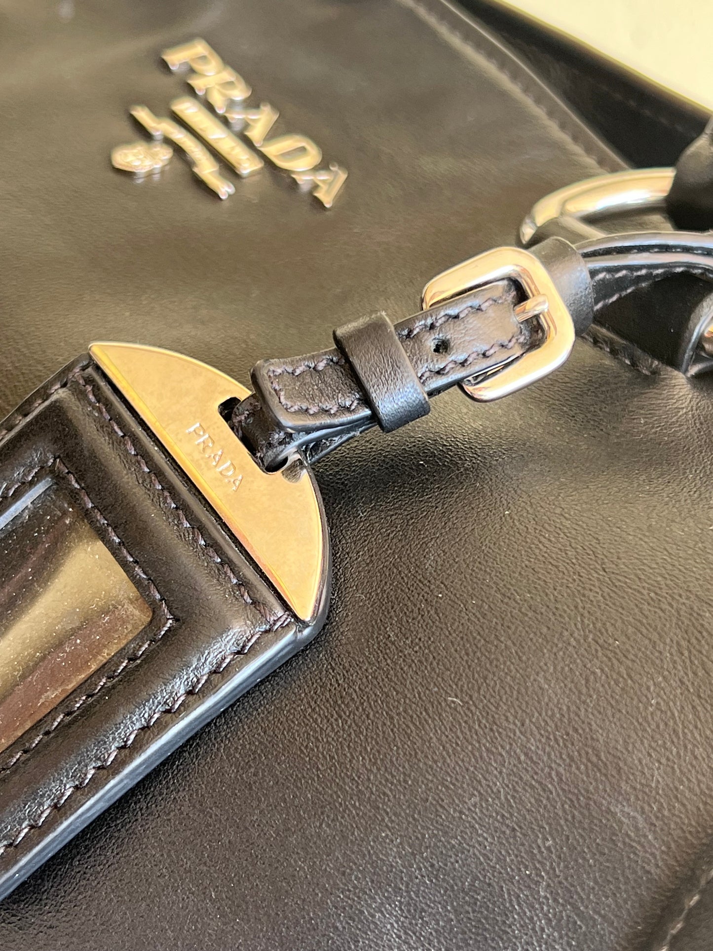 Prada tote nera con tracolla