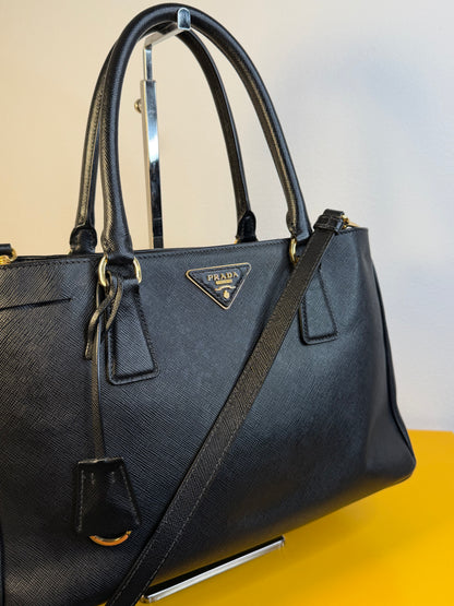 Prada Galleria in pelle Saffiano