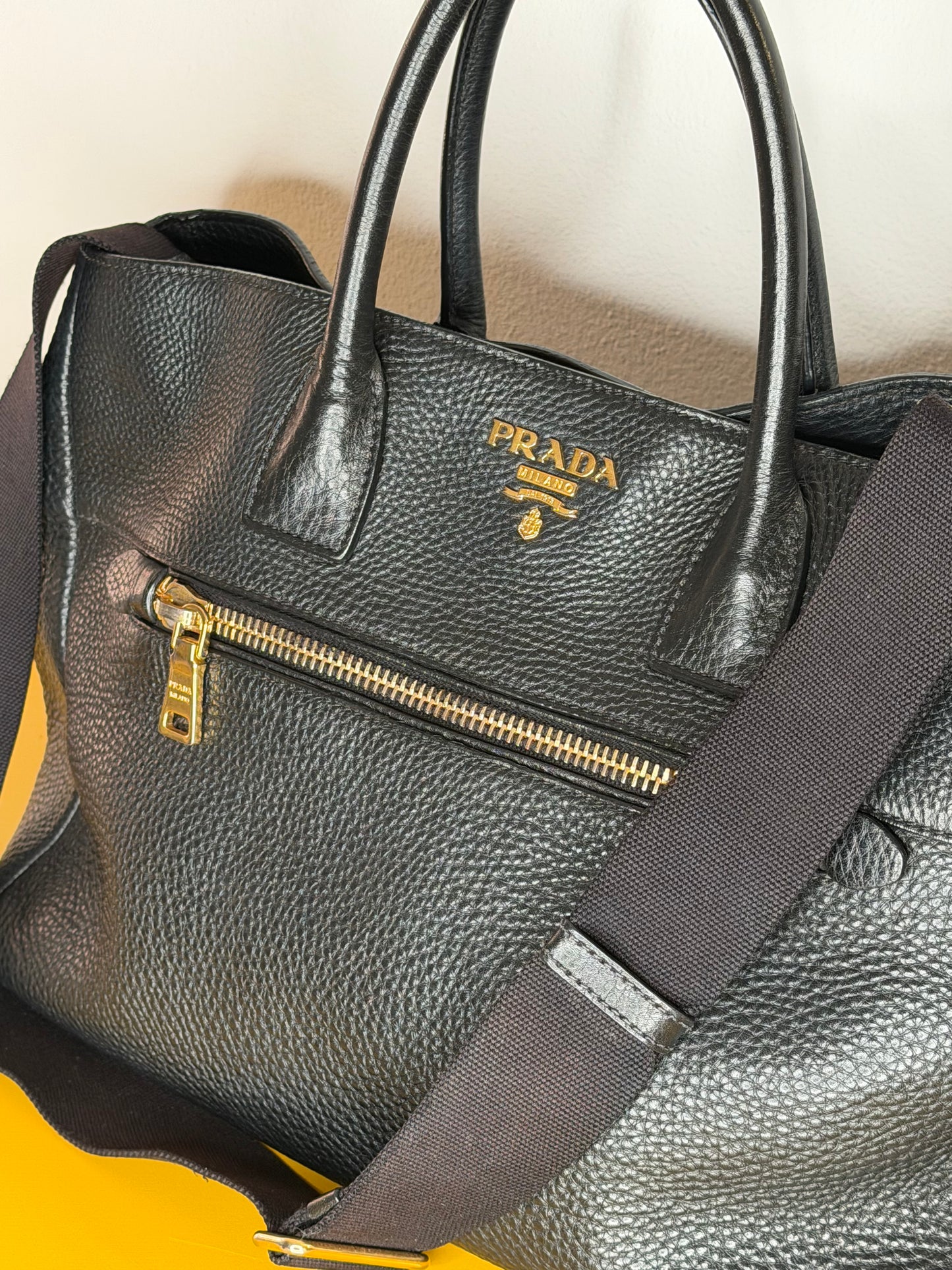 Prada tote nera