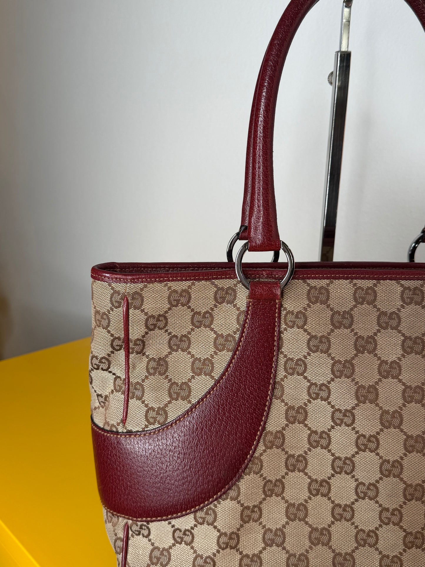 Gucci Shoulder Bag