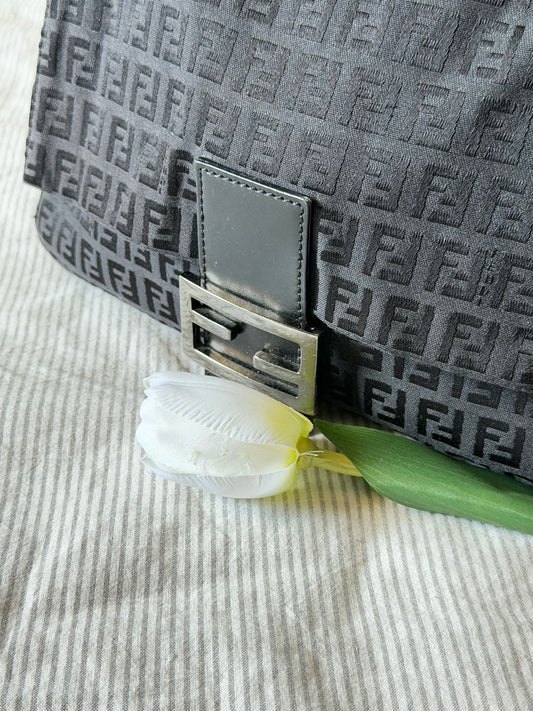 Fendi Mama baguette nera