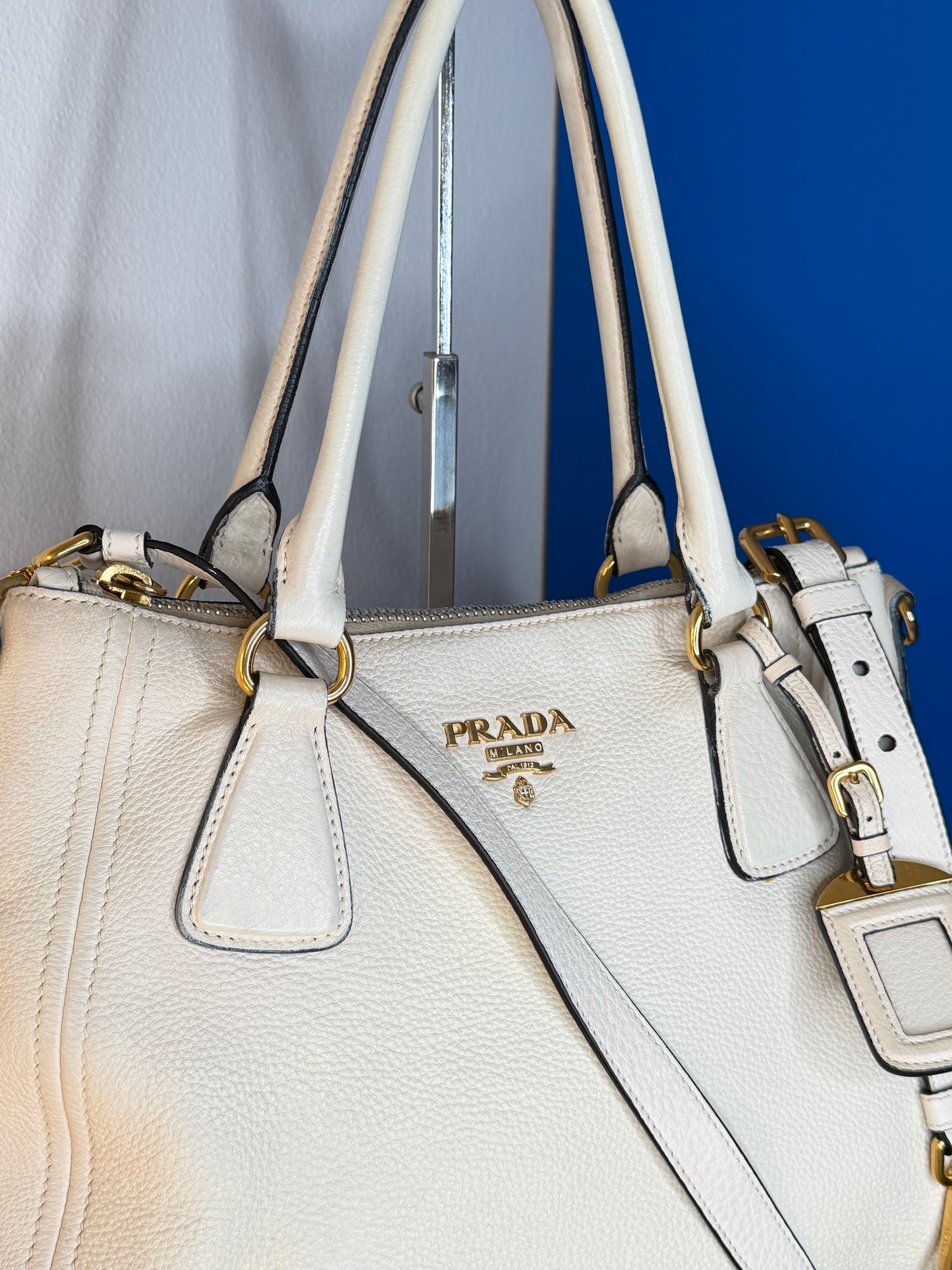 Prada Tote avorio