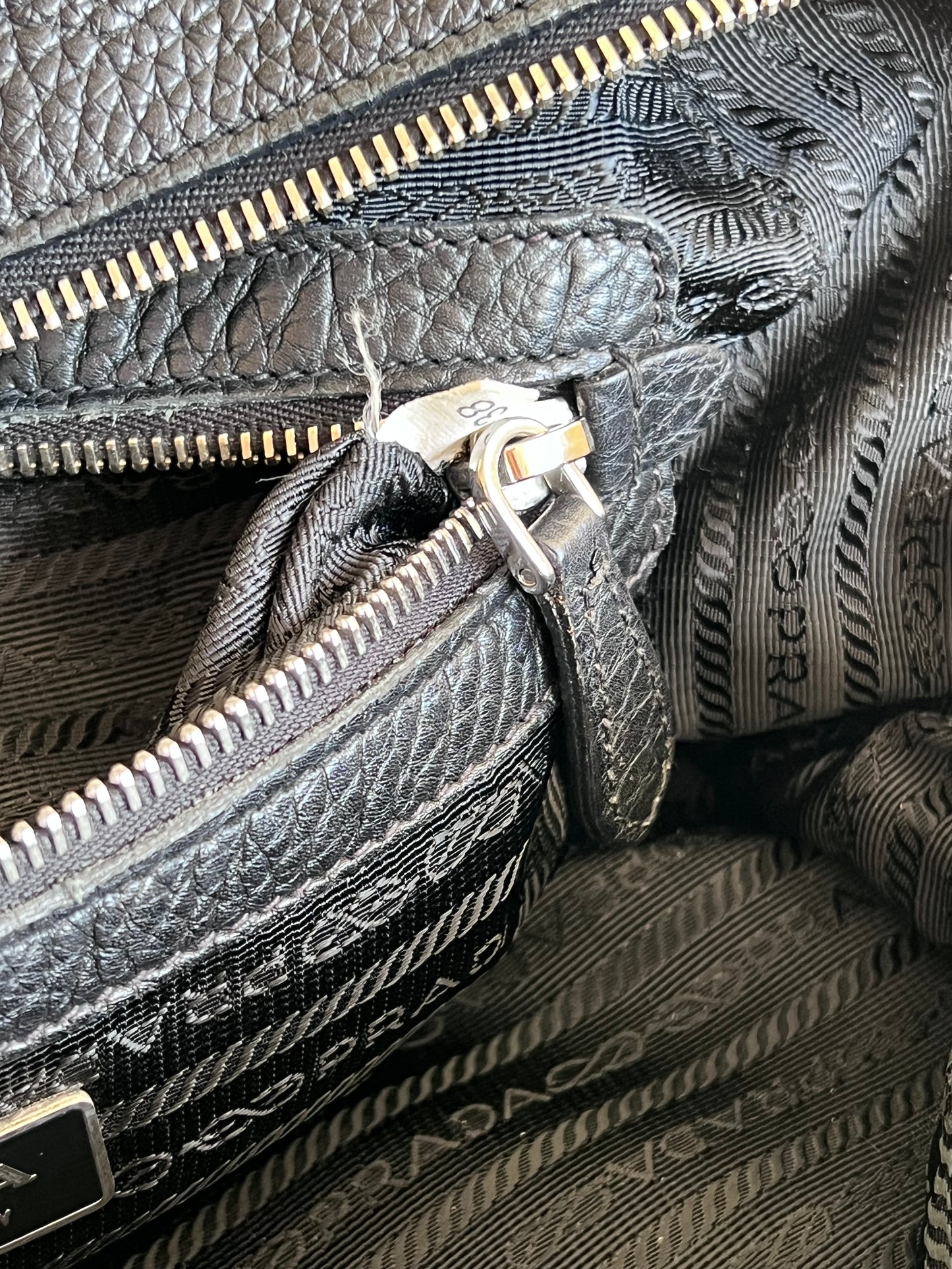 Prada Bauletto nero