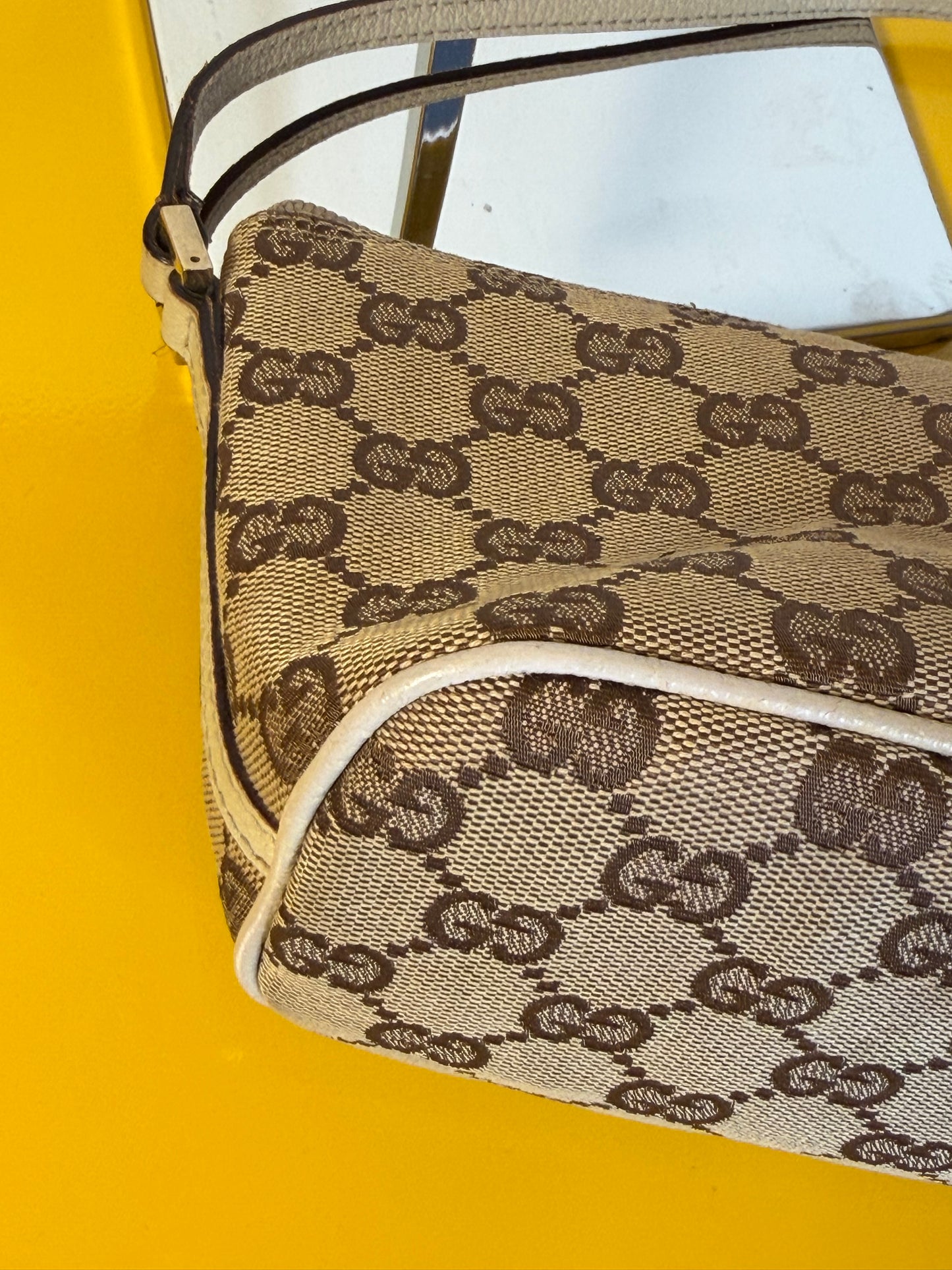Gucci Boat Bag
