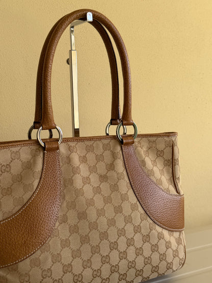 Gucci tote beige
