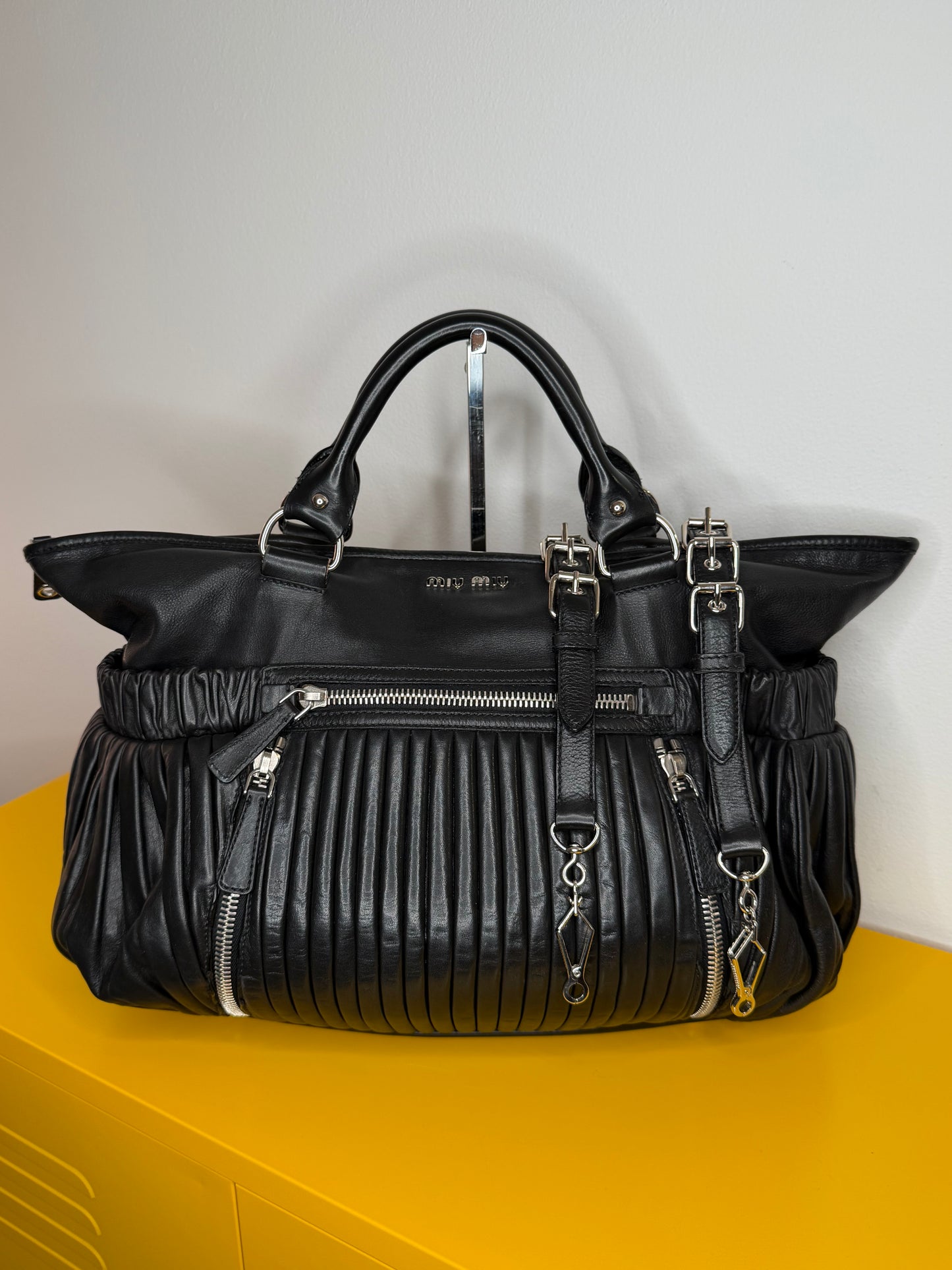 Miu Miu tote nera