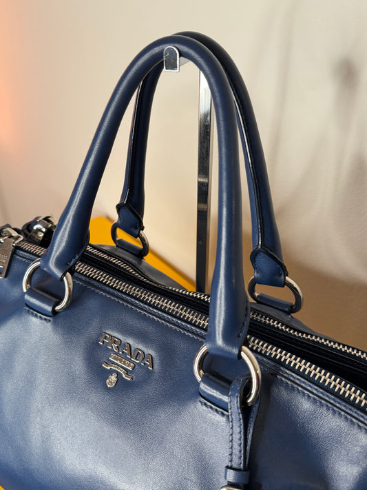 Prada soft calf blu