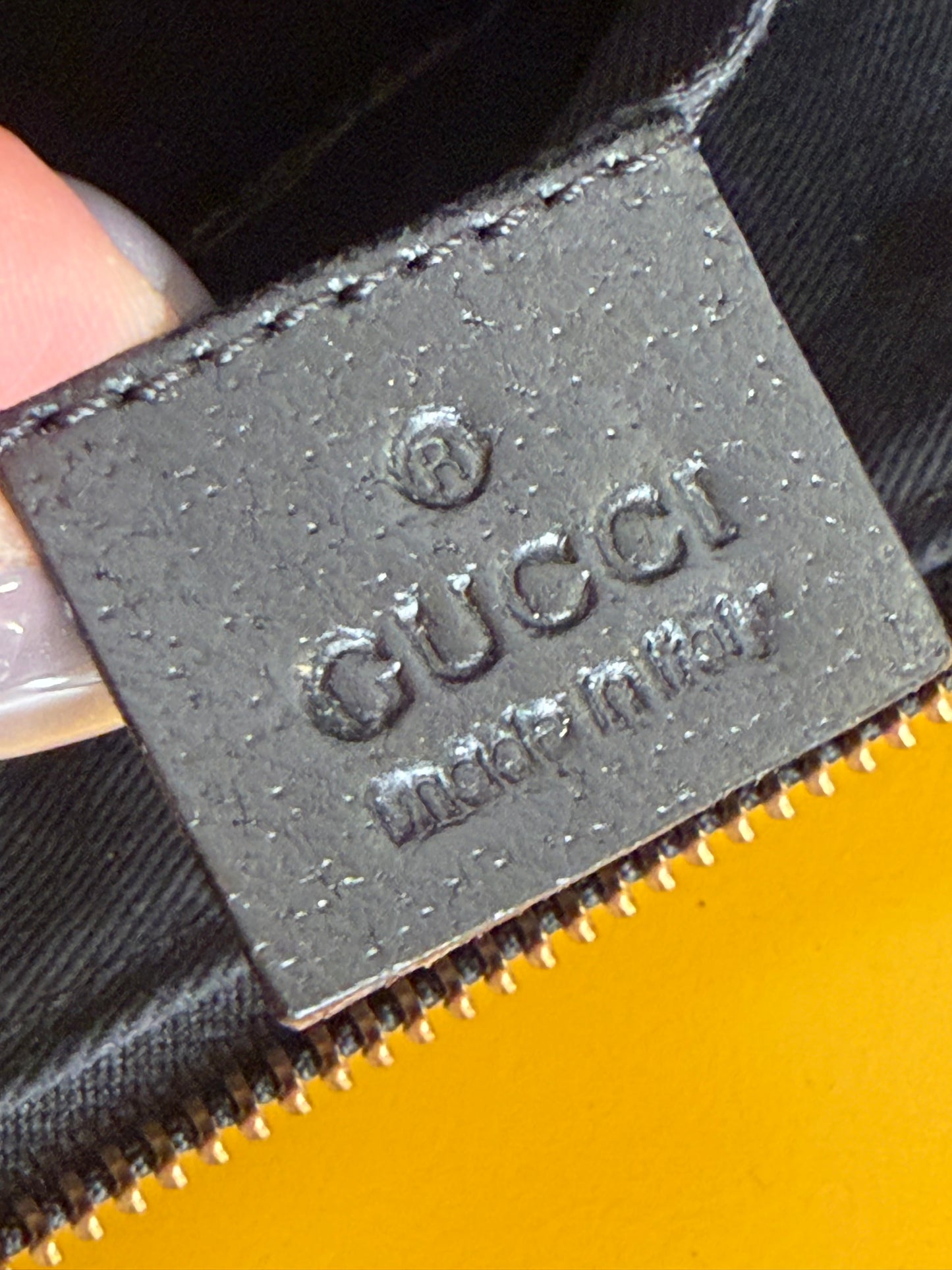 Gucci Pochette with chain