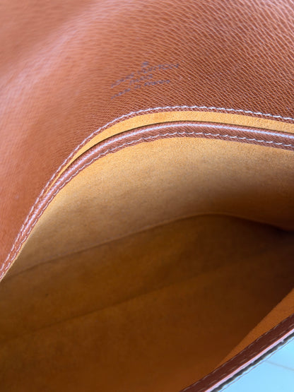 Louis Vuitton musette PM