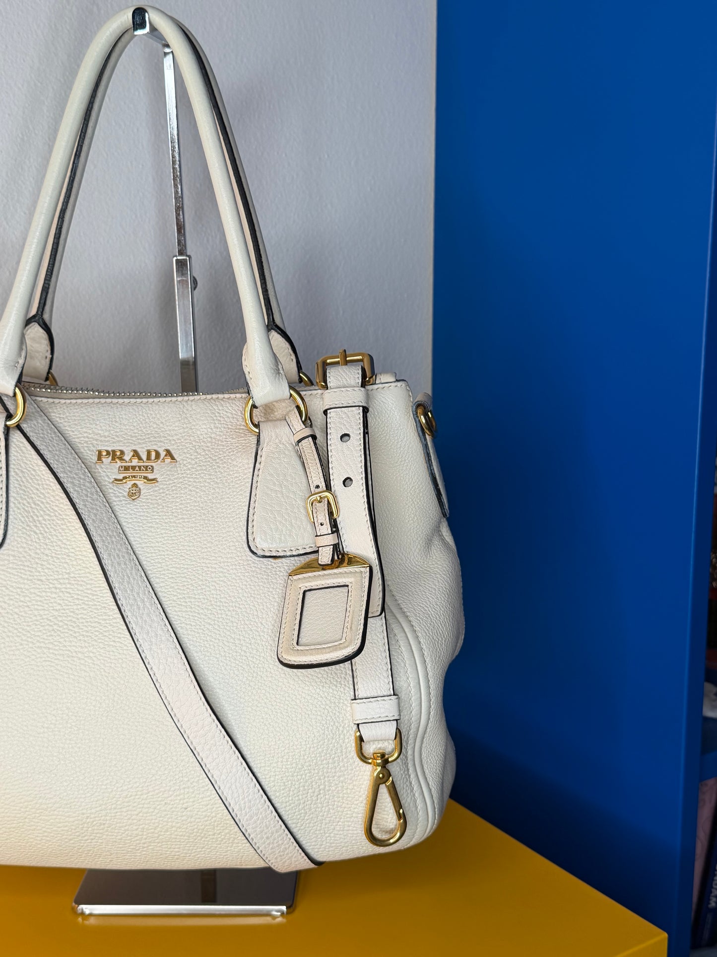Prada Tote avorio