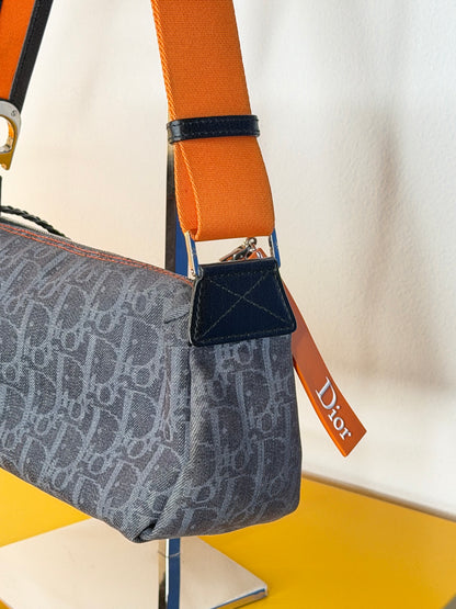 Dior Remove before flight