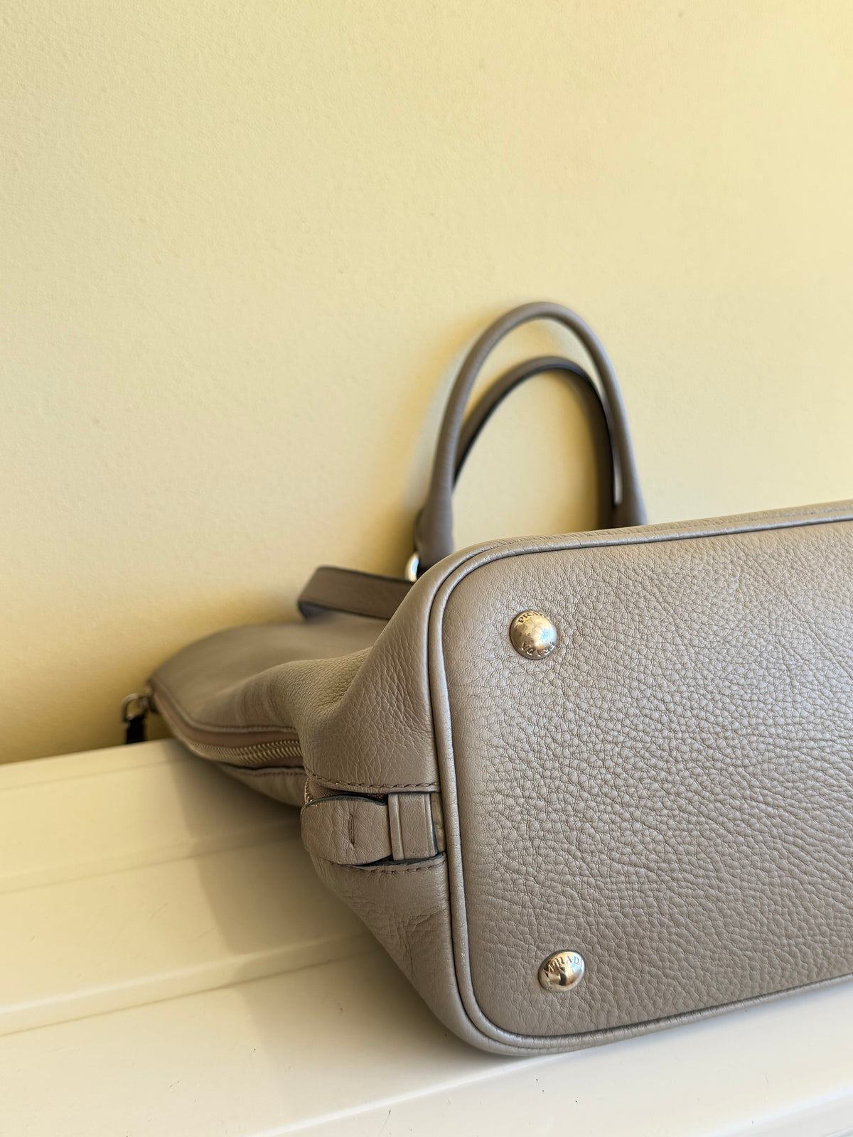 Prada Vitello Daino Shopper