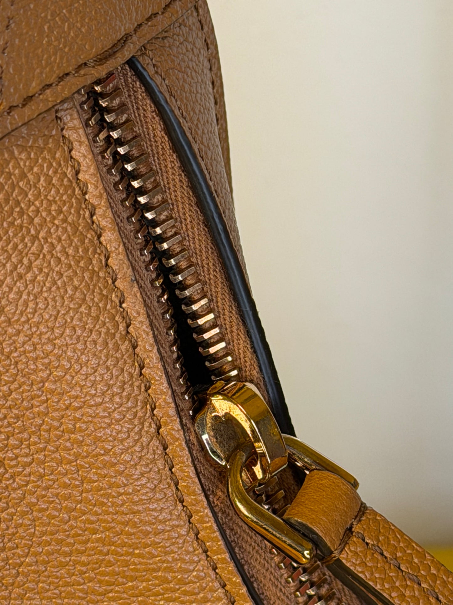 Tod's T Timeless