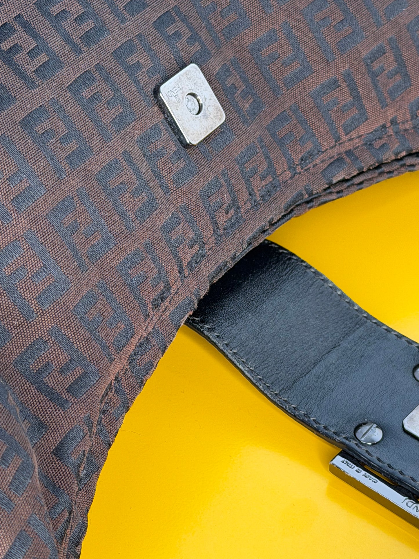 Hobo Fendi Zucchino