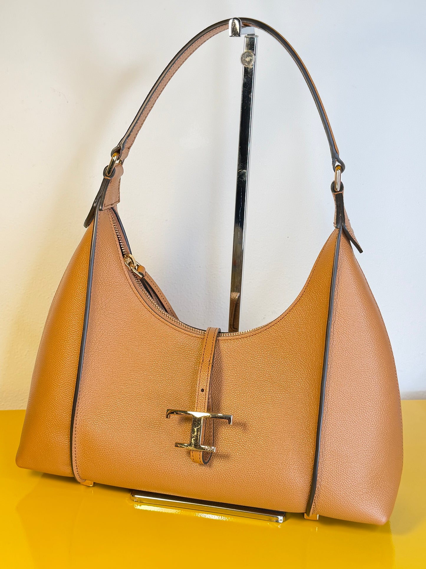 Tod's T Timeless