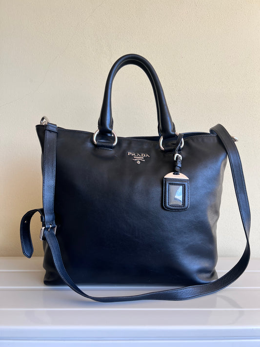 Prada tote nera con tracolla