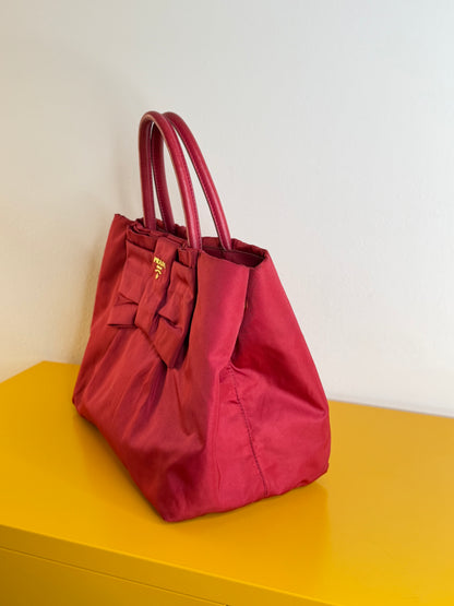 Prada in Nylon Ibisco(rosso fragola)