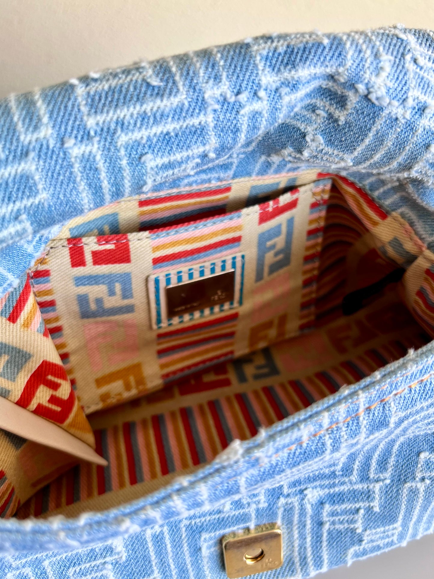 Fendi mini Mamma Baguette