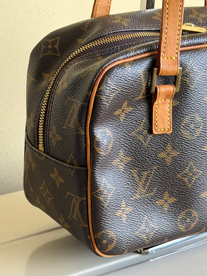 Louis Vuitton Citè MM