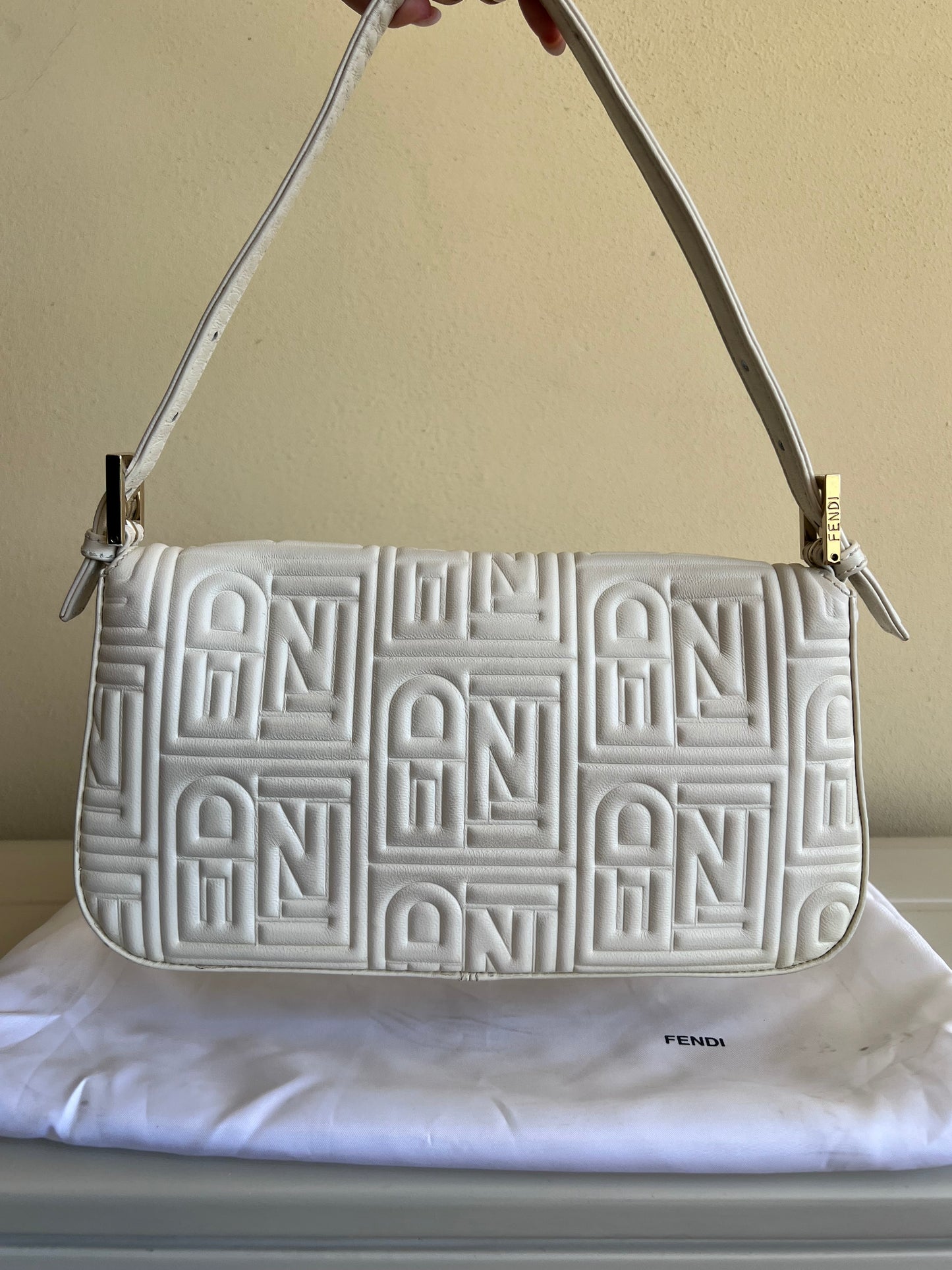 Fendi Baguette Nappa Bianca