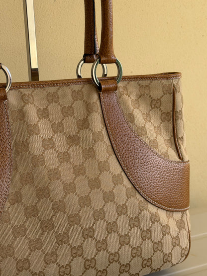 Gucci tote beige
