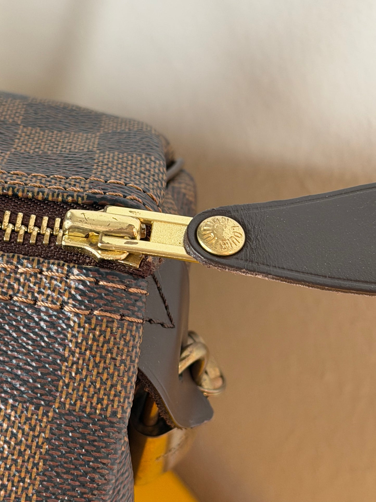 LV Speedy damier ébène 35