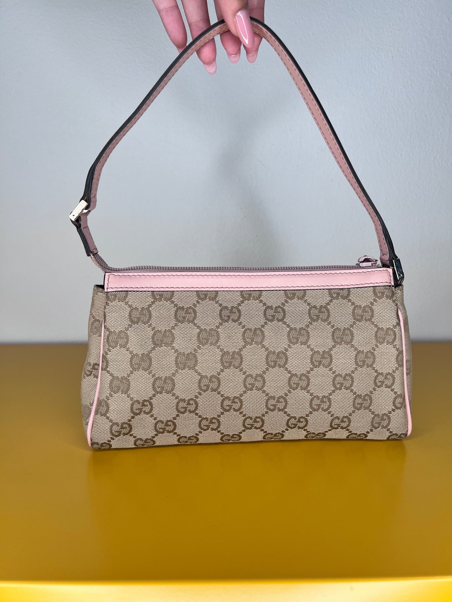 Gucci Mini Pochette Abbey Rosa