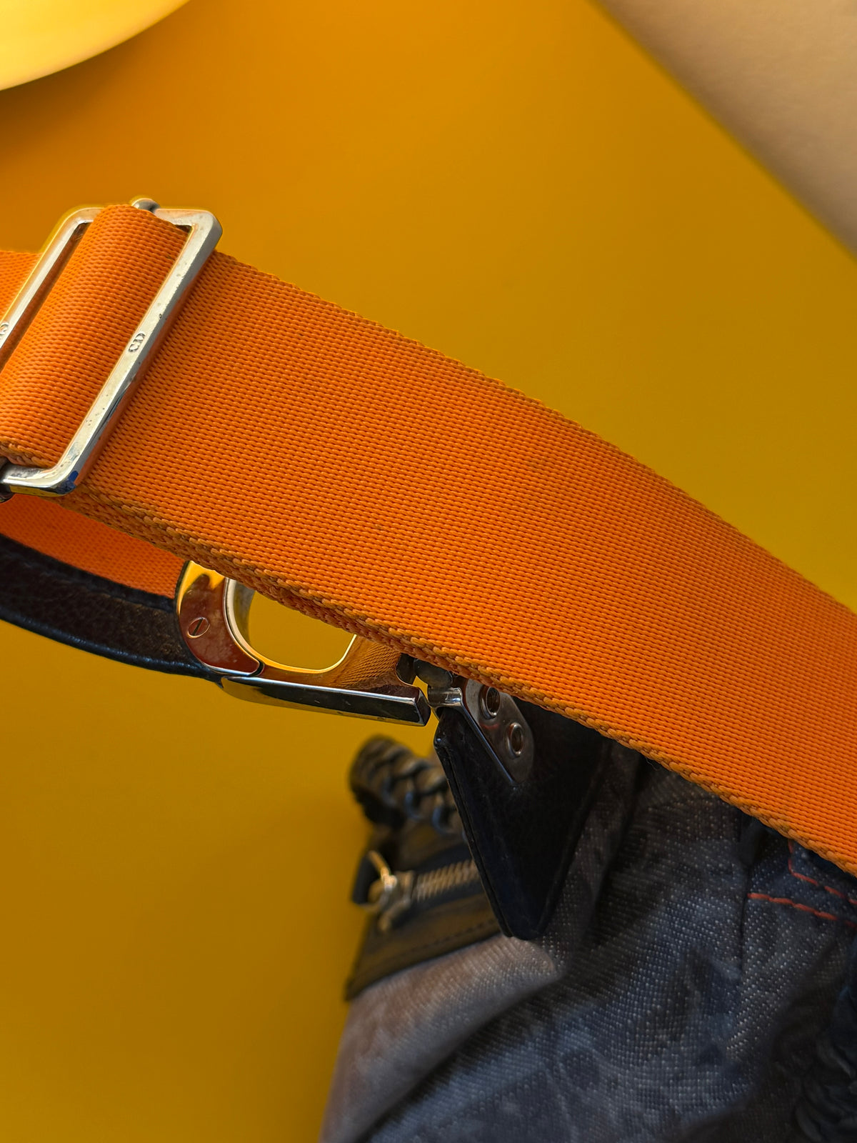 Dior remove before  flight
