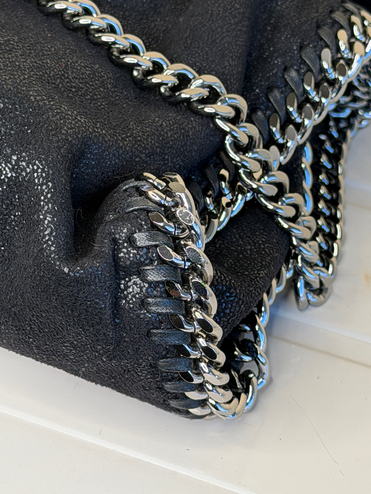 Falabella tre catene