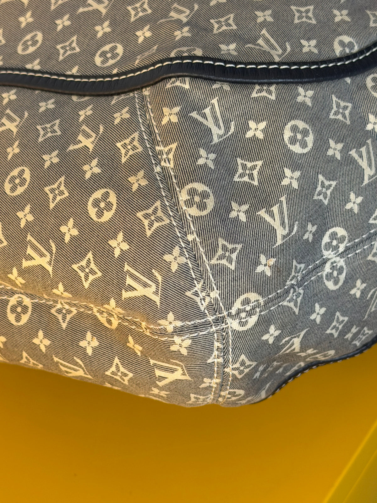 Louis Vuitton Idylle