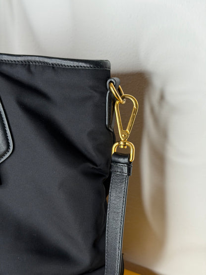 Prada tote nylon/pelle
