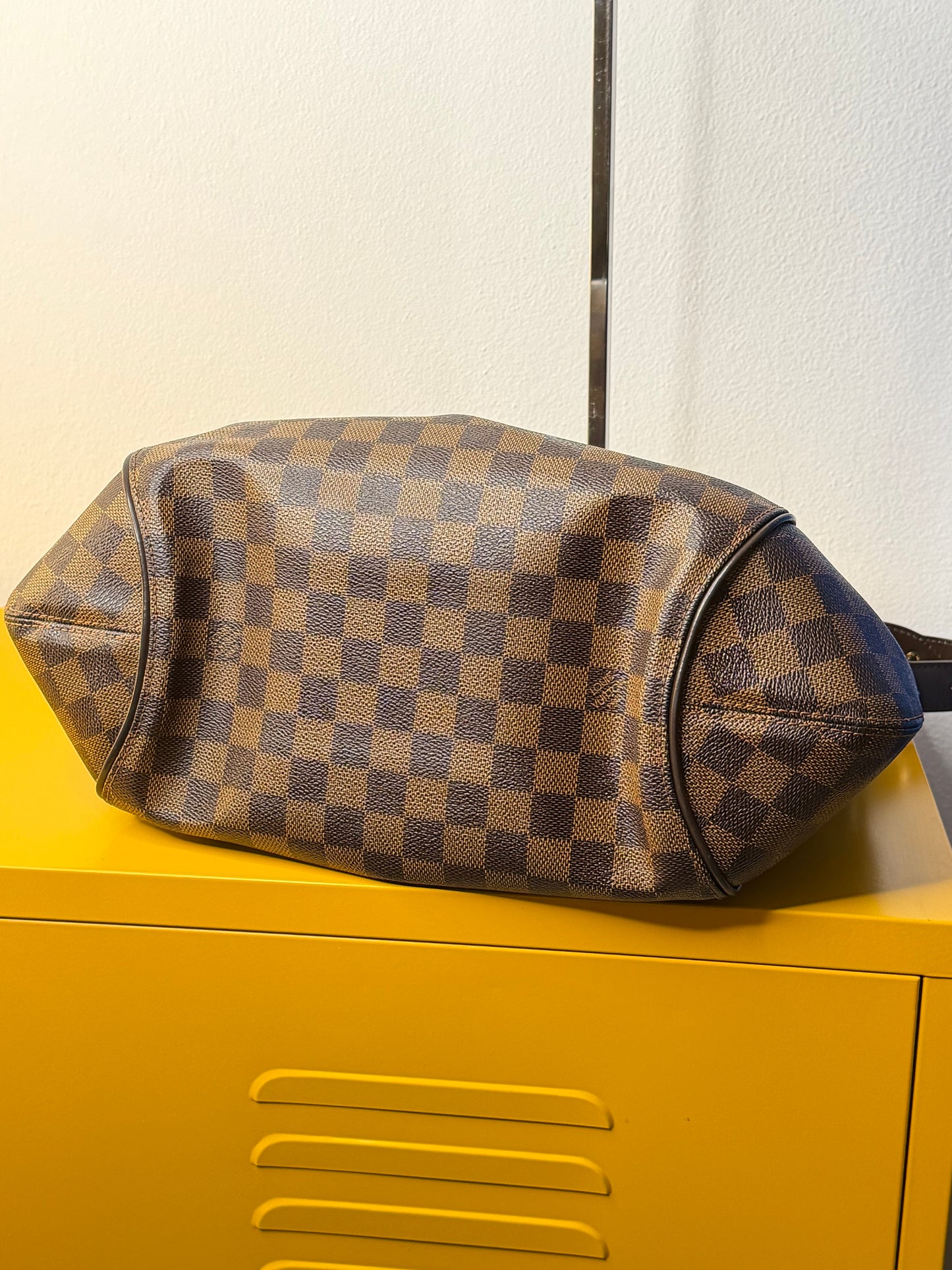Louis Vuitton Sistina MM