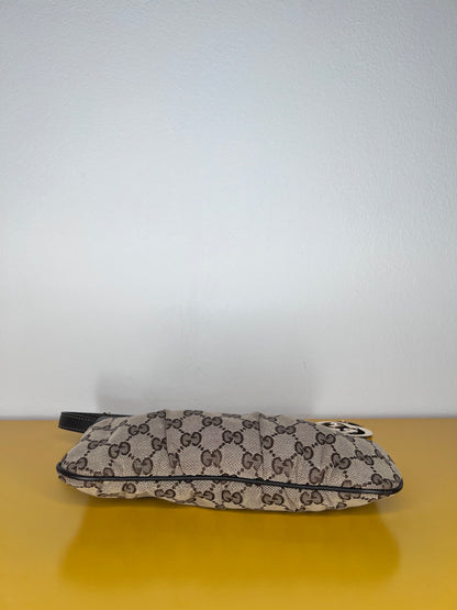 Gucci Pochette GG Charm