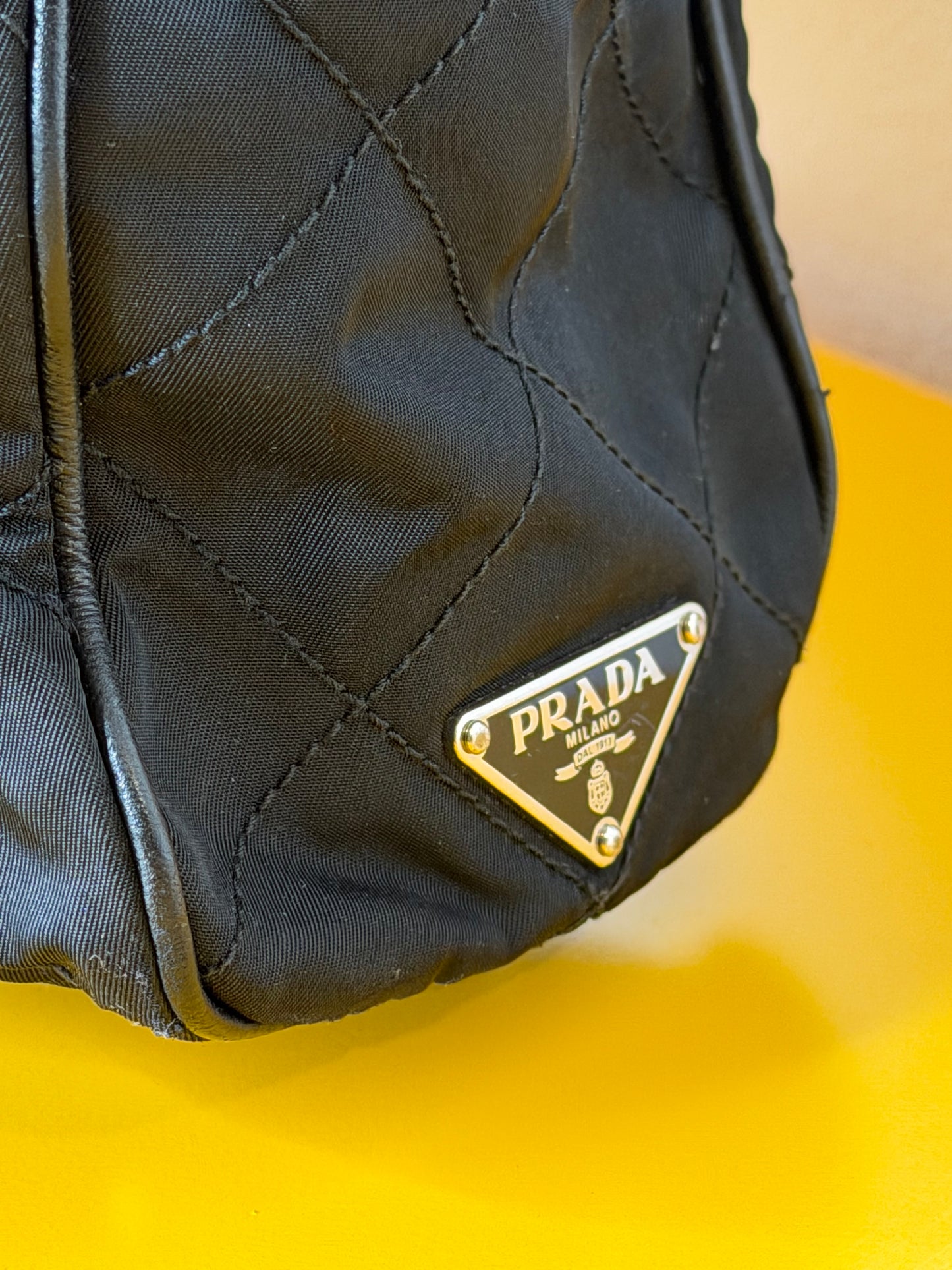 Prada Doppio Manico Catena