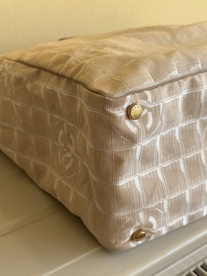 Chanel Tote new travel light