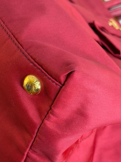 Prada in Nylon Ibisco(rosso fragola)