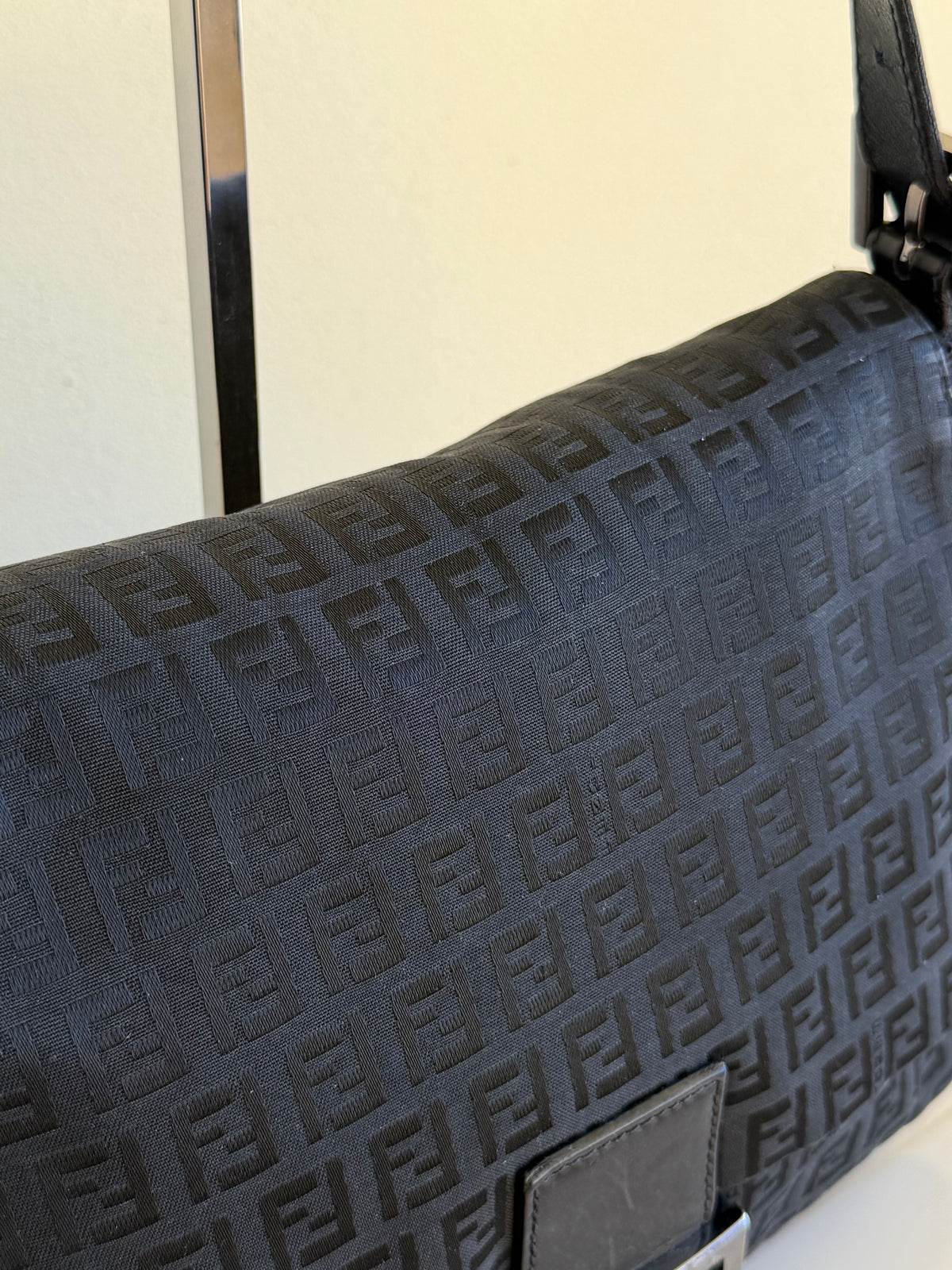 Fendi Mamma Baguette zucchino nera