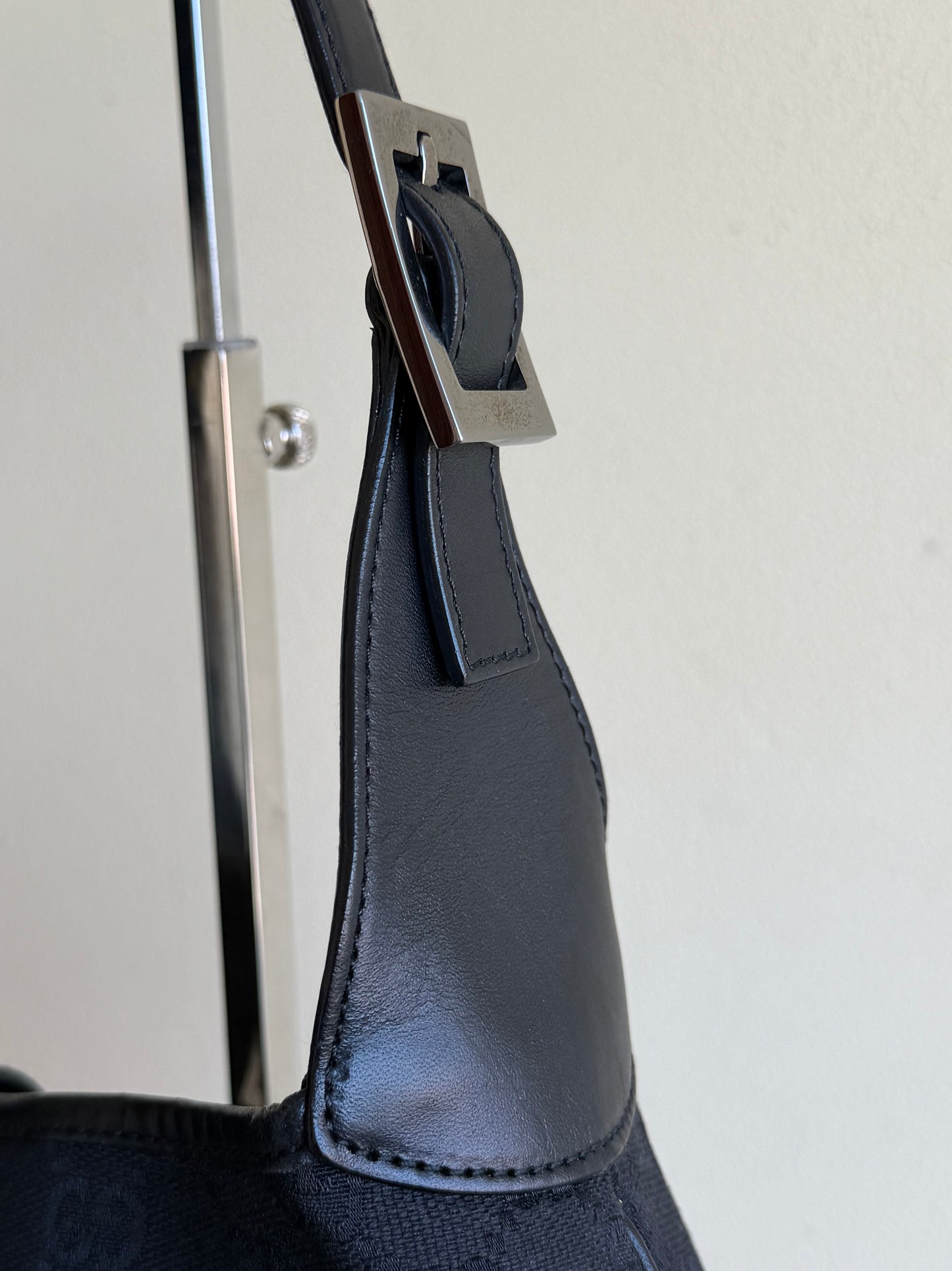 Gucci Jackie nera