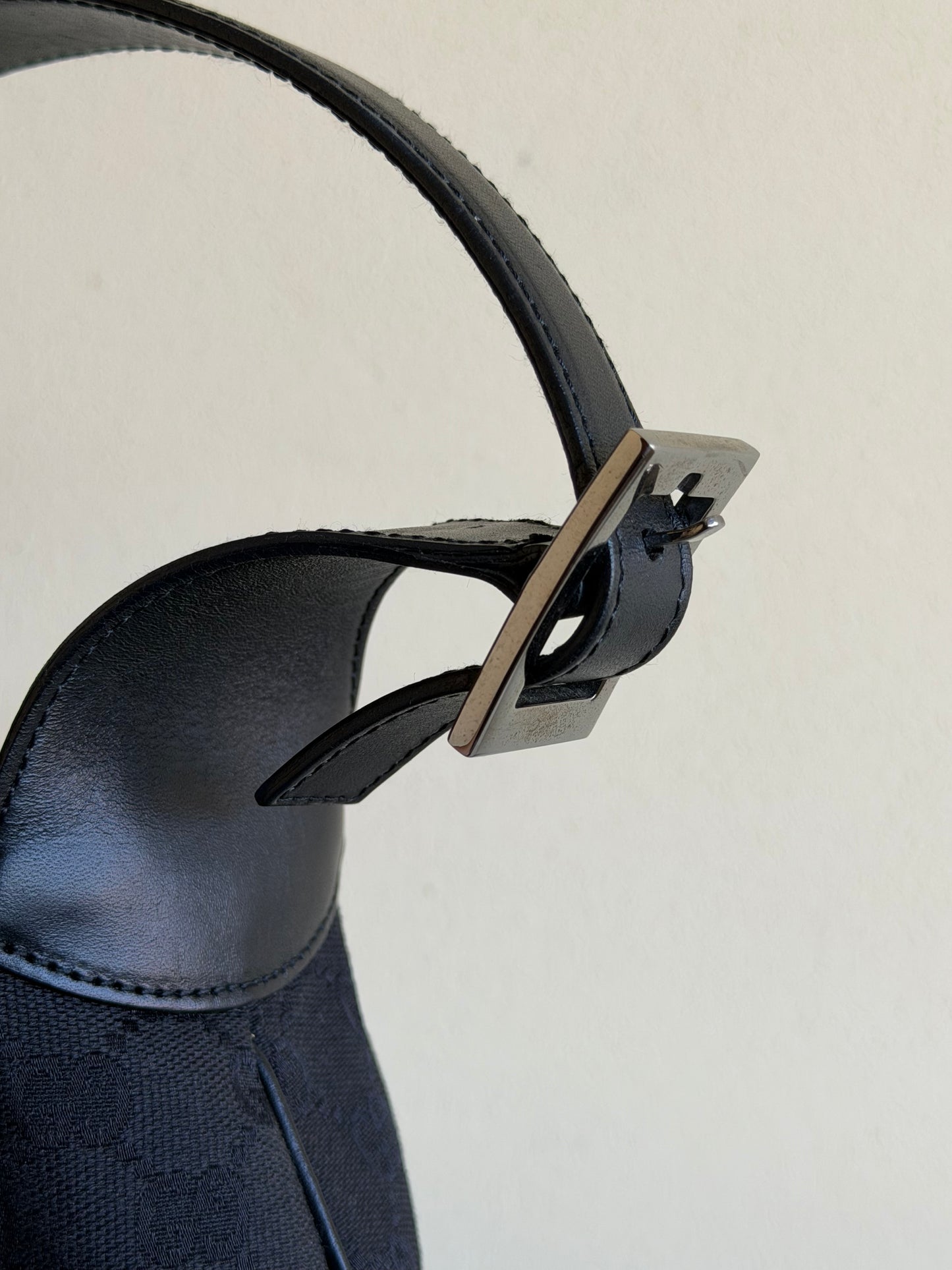 Gucci Jackie nera