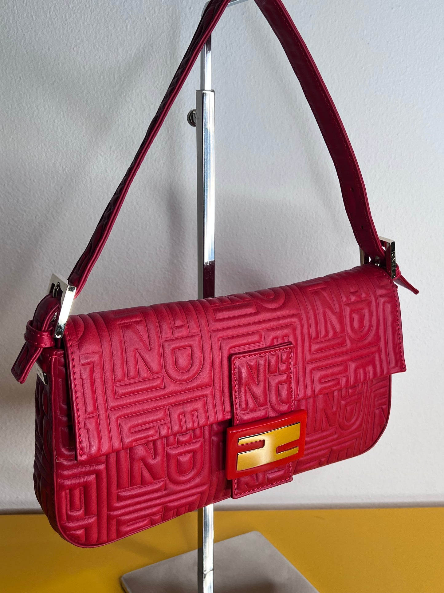 Fendi Baguette rossa