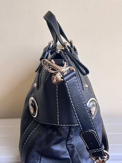 Gucci tote hysteria